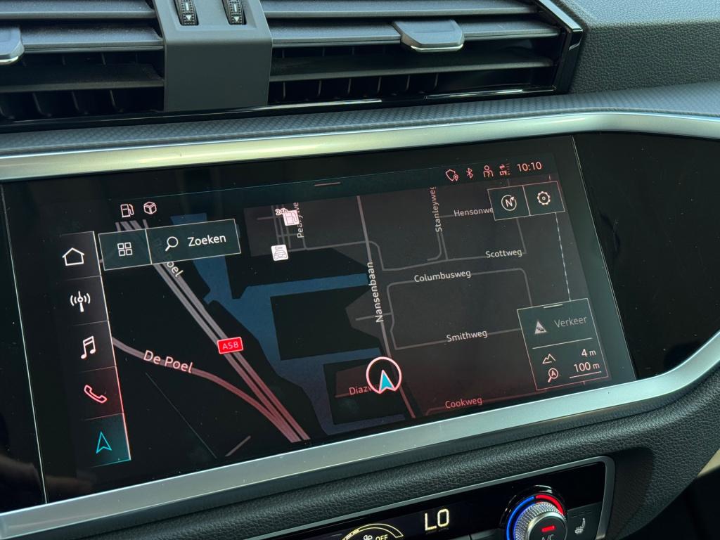 Audi Q3 sportback 35 tfsi pro line * panoramadak * trekhaak * matrix led