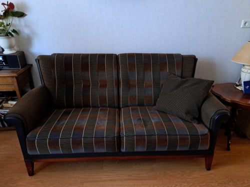 Bank met 2 fauteuils en vierkante salontafel (set)