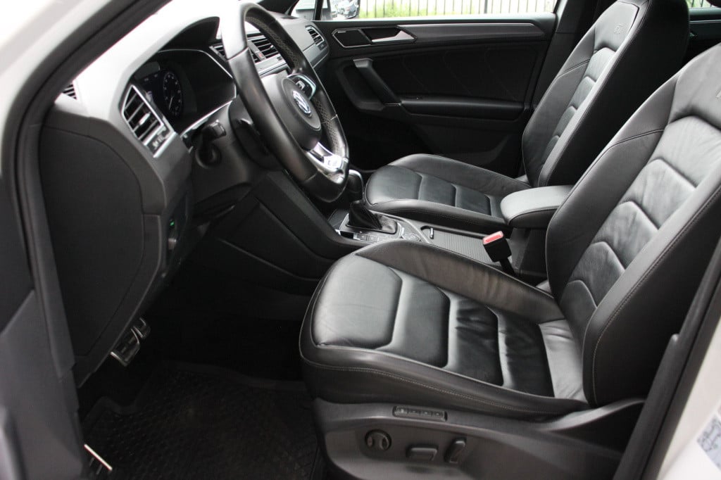 Volkswagen Tiguan 2.0 tsi 4motion r-line | leder | v.c. | keyless