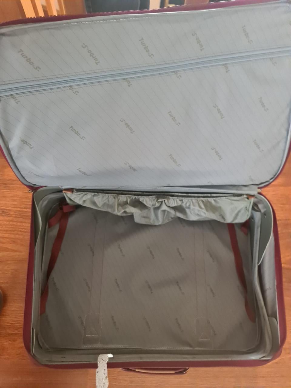 2 koffers