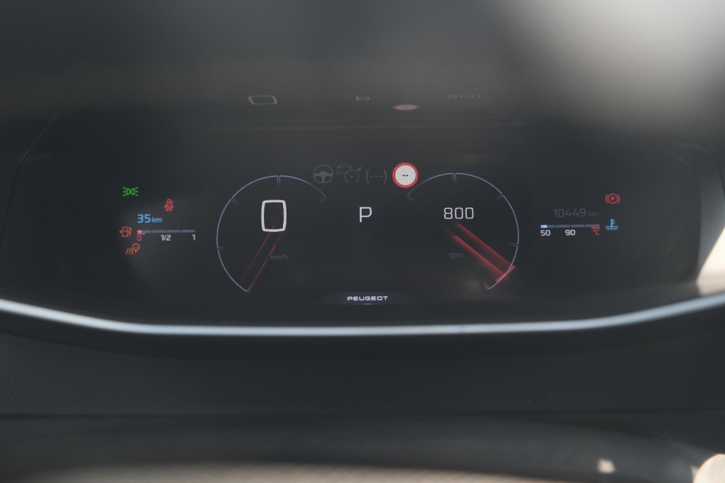 Peugeot 2008 puretech 130 eat8 gt | 360 camera | stoelmassage | adaptieve c