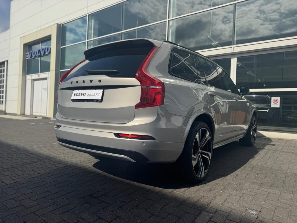 Volvo XC90 t8 455pk recharge ultra dark| full options!! b&w | luchtvering