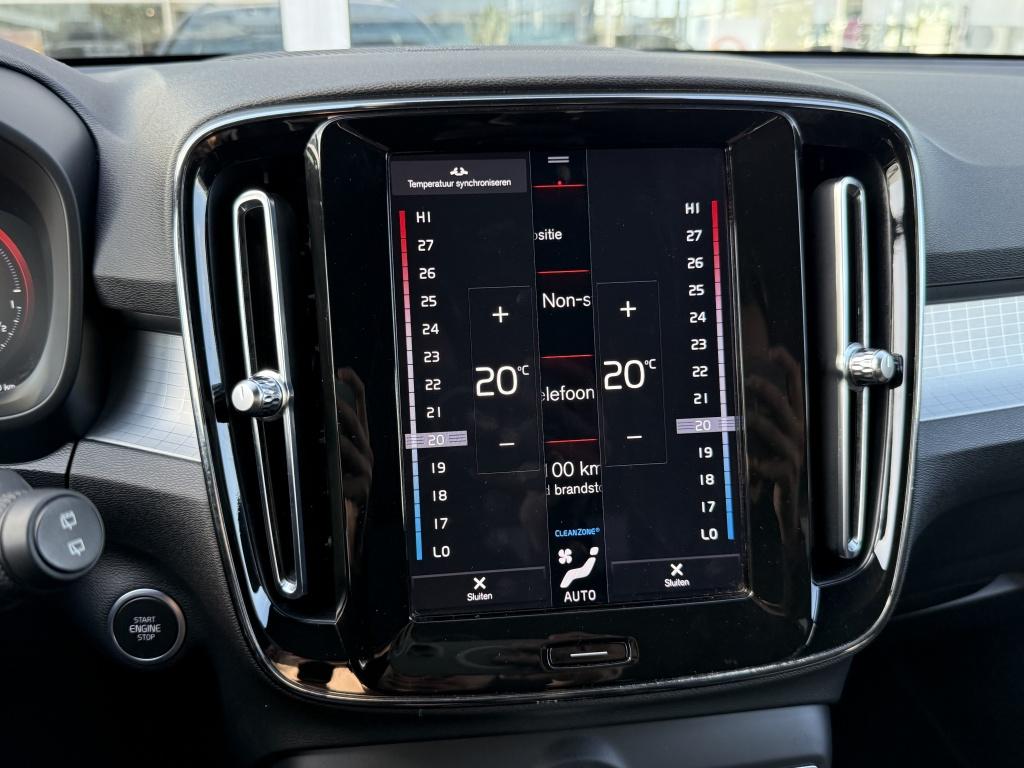 Volvo XC40 t4 211pk recharge plus dark| panodak| camera| h&k sound| elek.