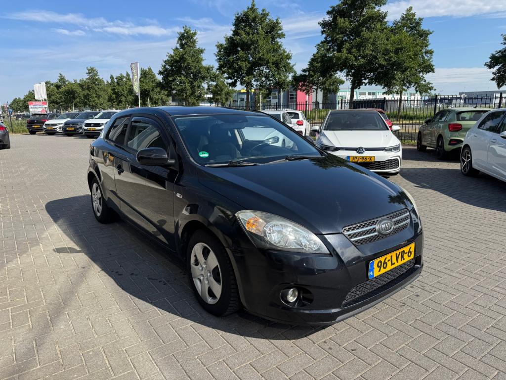 Kia Pro Cee D 1.4 cvvt x-ecutive