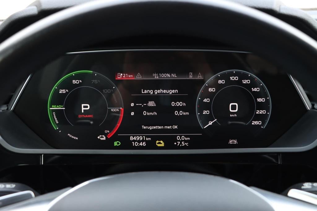 Audi E-tron 55 quattro s edition 95 kwh 408pk