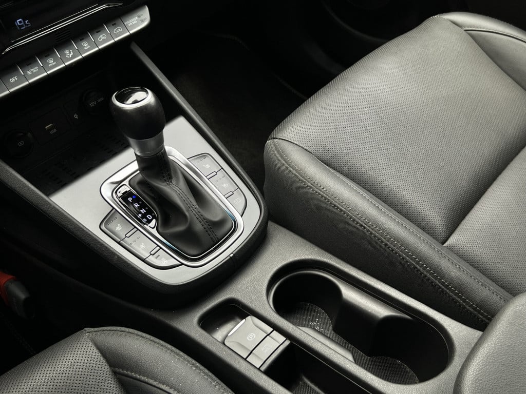Hyundai Kona 1.6 gdi hev premium