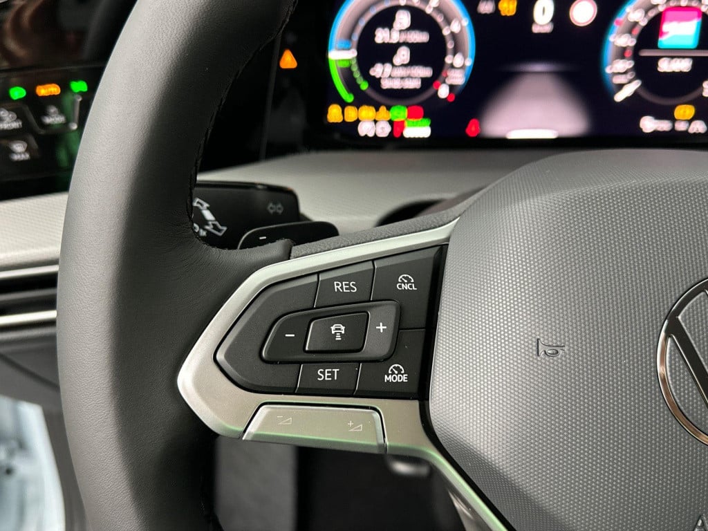 Volkswagen Golf style edition 1.5 ehybrid 150 kw / 204 pk hatchbac