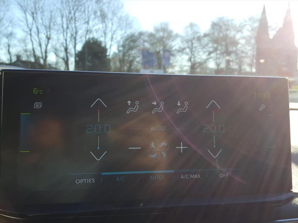 Peugeot 3008 1.6 plug-in hybrid 225pk e-eat8 gt pack apple carplay & androi