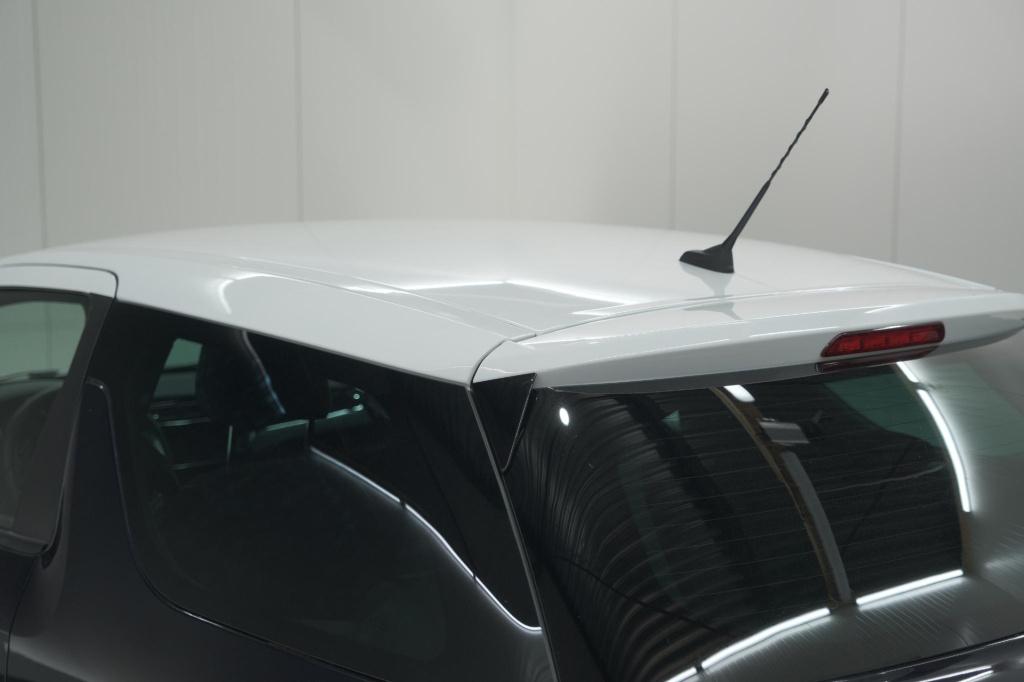 Ds Ds 3 puretech 110 so chic | camera | navigatie | parkeersensoren | clima