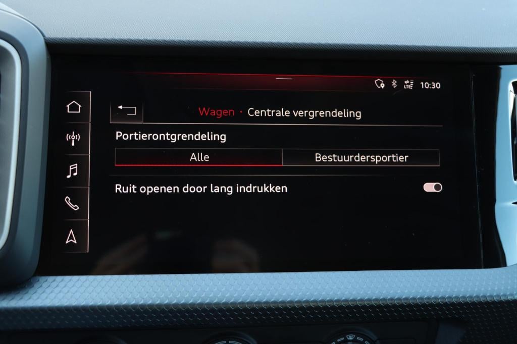 Audi A1 citycarver 25 tfsi epic 95pk