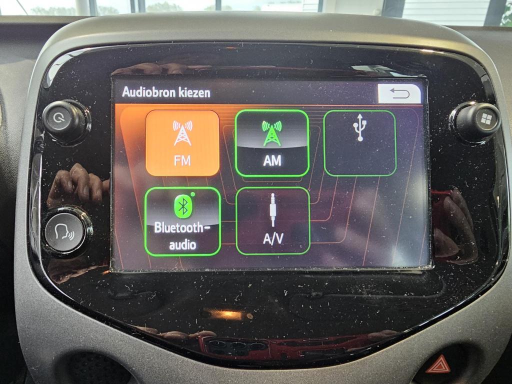 Toyota Aygo 1.0 vvt-i x-play limited