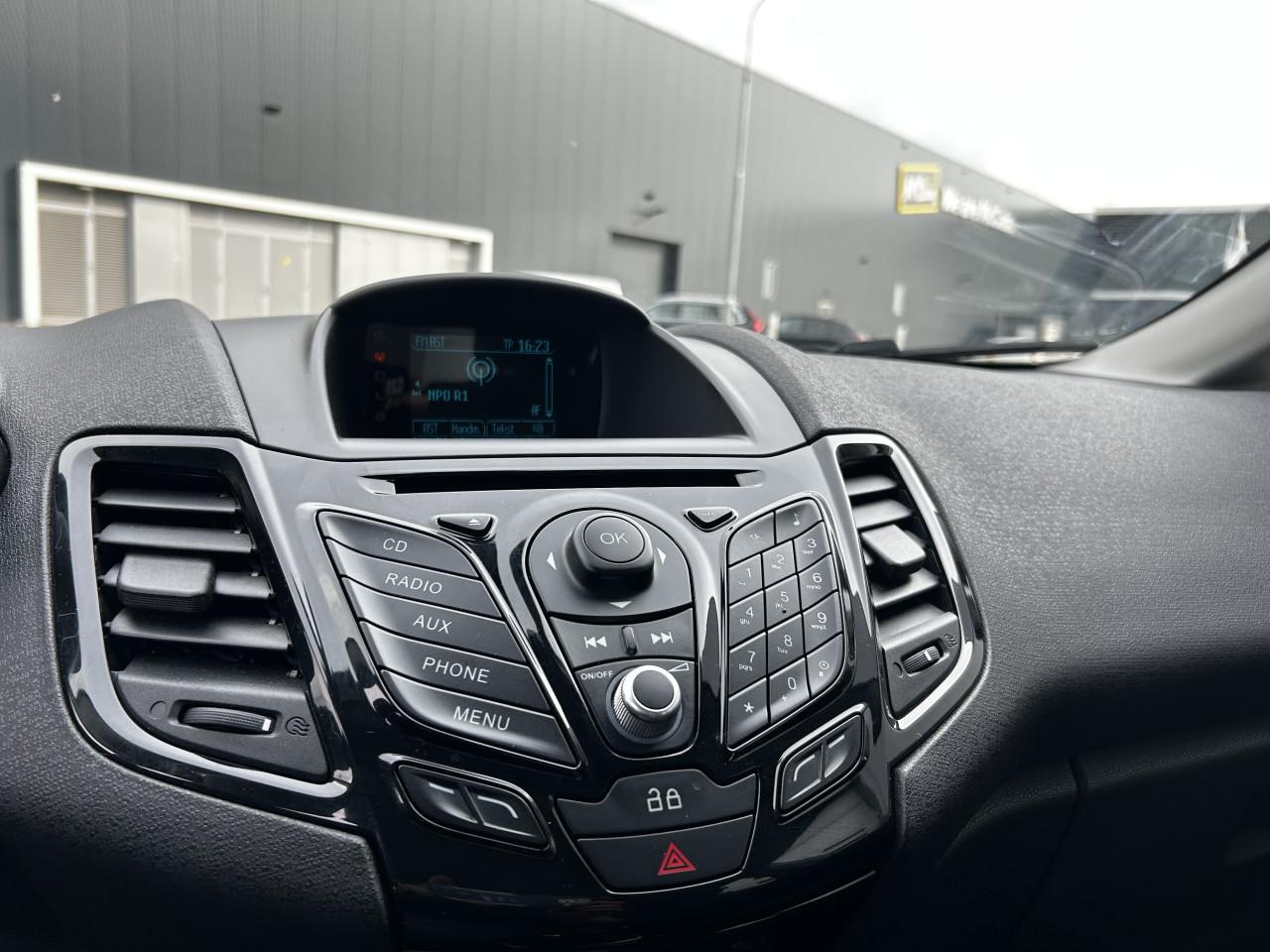 Ford Fiesta 1.0 EcoBoost Titanium/GARANTIE/APK/STOELV/AIRCO/