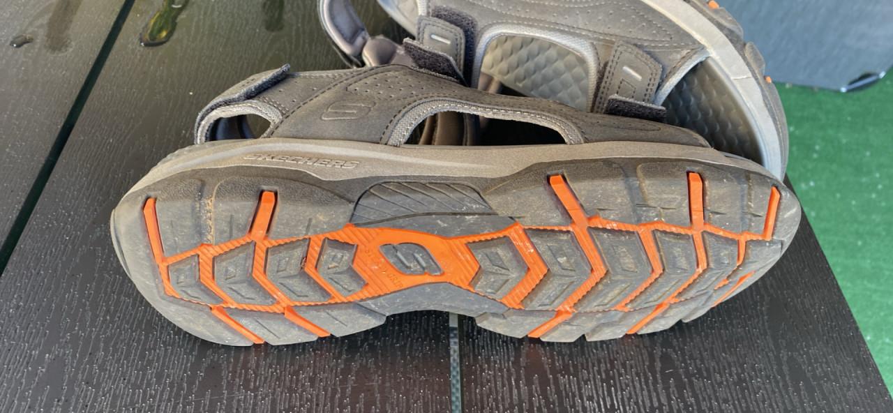 Te koop Skechers sandalen