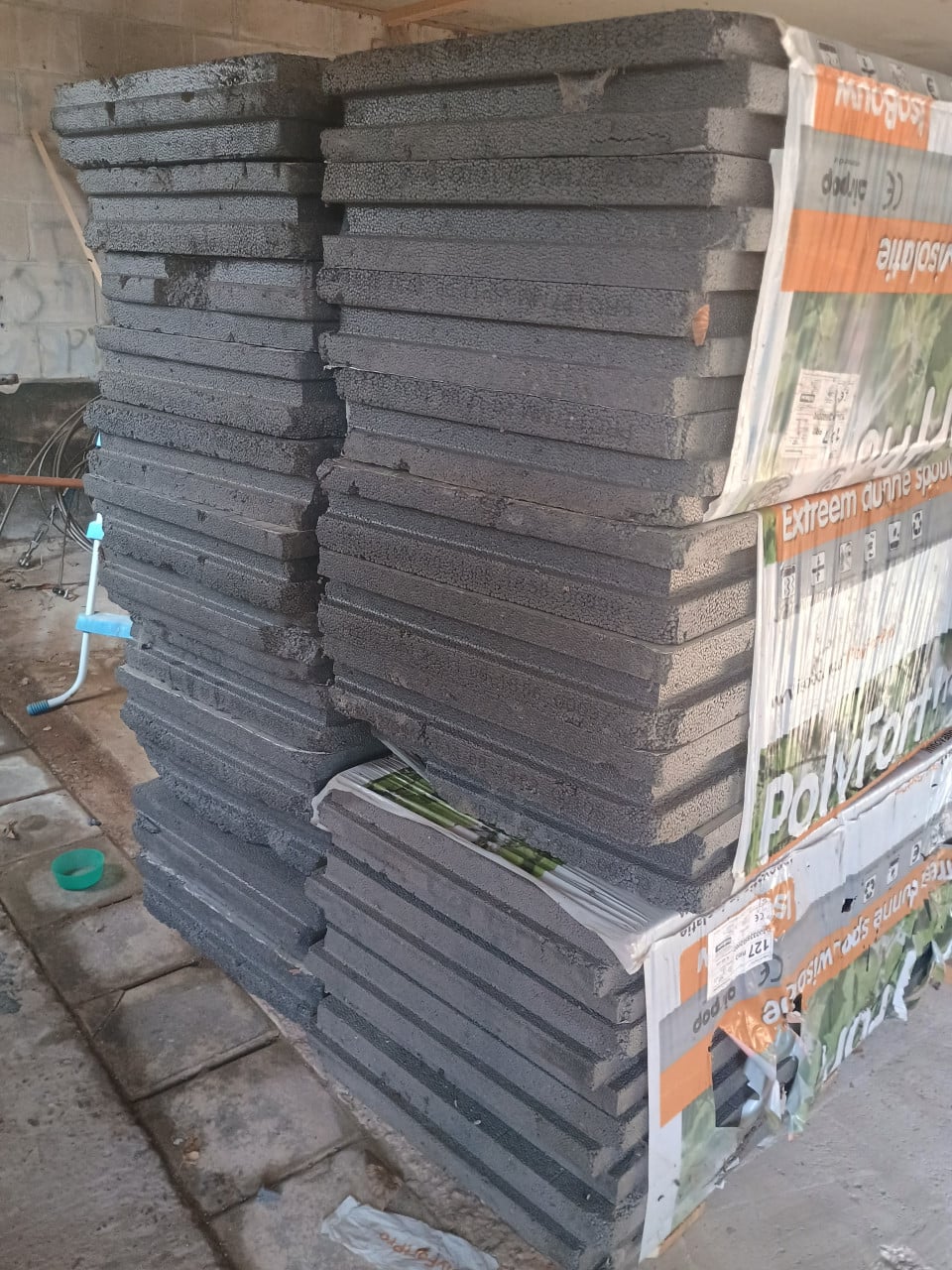 Spauw muur isolatie ongeveer 16 m2 poly fort pro