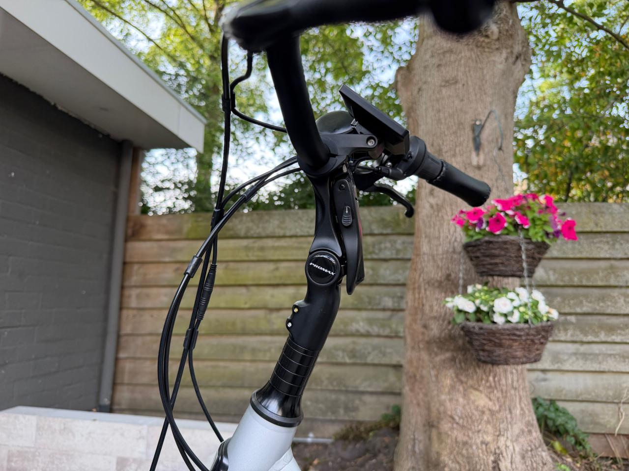 Buitenkansje splinternieuwe elektrische comfort fiets