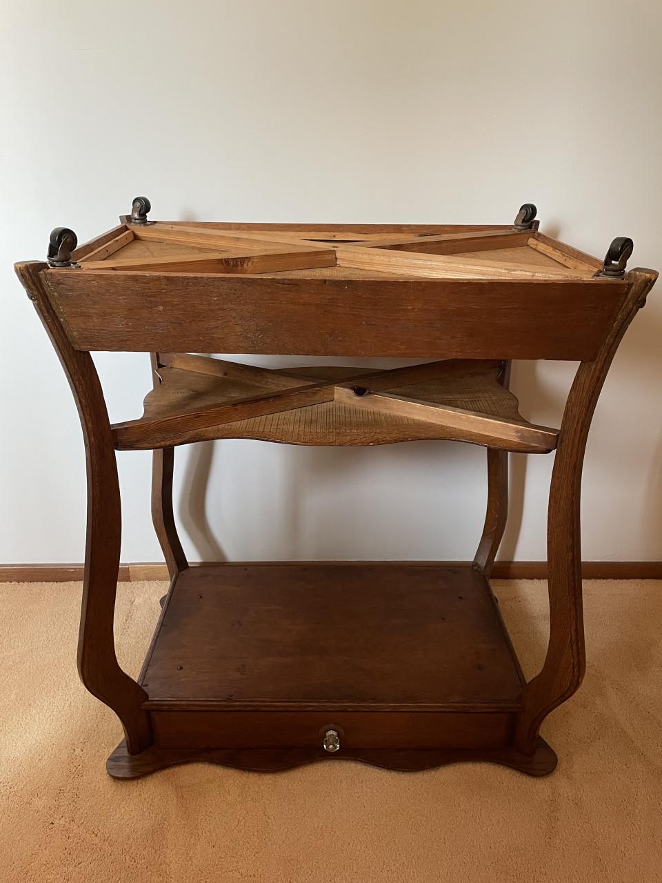 Theetafeltje (brocante)