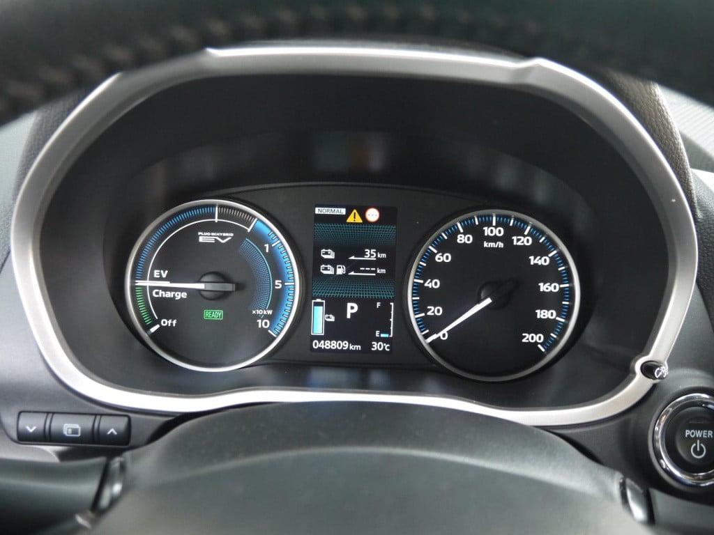 Mitsubishi Eclipse Cross 2.4 phev business intense+|rijklaar