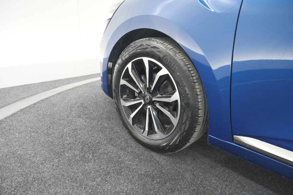 Renault Clio tce 90 gpf techno | 360 camera | dodehoekdetectie | adaptieve 