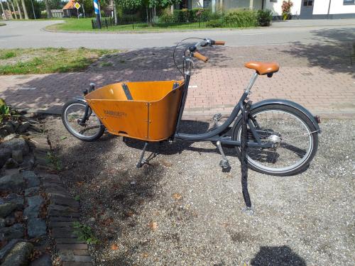 """MOOIE BABBOE CITY BAKFIETS ZO GOED ALS NIEUW (((niet elektrische)))""""