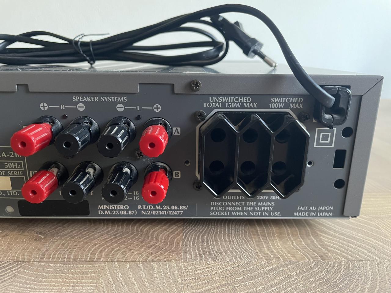 Denon DRA-210 Receiver + afstandbed RC-130 + hobby projecten DR210/DCD210