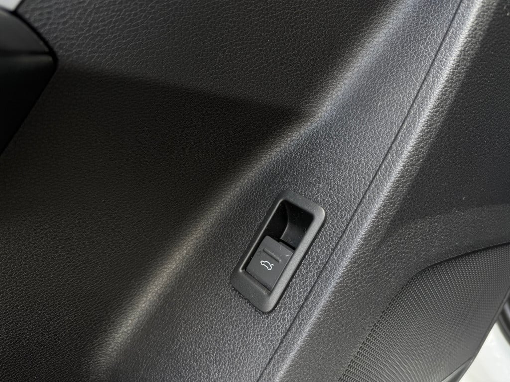Audi Q3 35 tfsi design luxe * trekhaak * sportstoelen* carplay