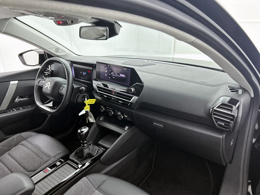 Citroen C4 130 pk feel edition | rijklaar | navigatie | comfort seats | 360