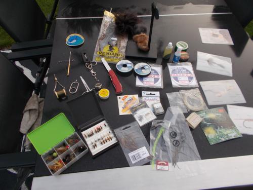 Vliegvis- en vliegvisbind materiaal