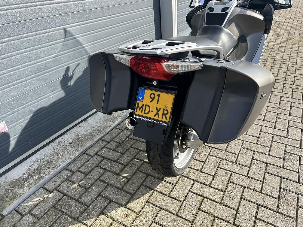 Full option BMW R1200RT uit 2011 met 117dkm, rijklaar mee voor €5250,-