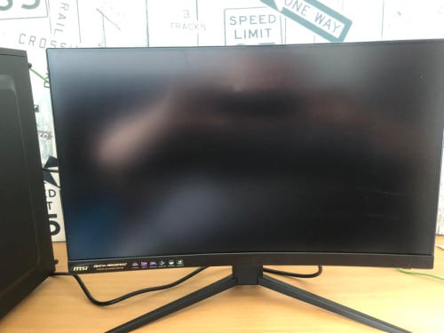 Msi optix Mag 241c 144 hz Gaming monitor