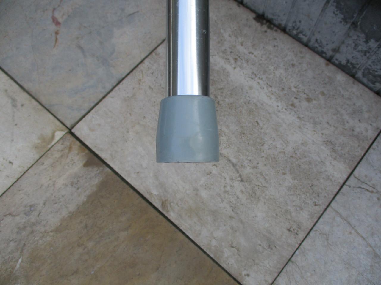 Nieuw opvouwbaar looprek van Medipoint in hoogte instelbaar