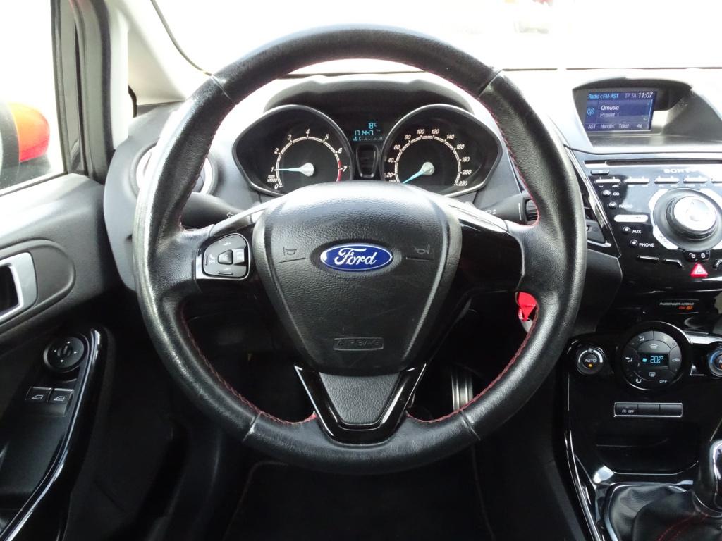 Ford Fiesta 1.0 ecoboost black edition 140pk | bluetooth | 17"