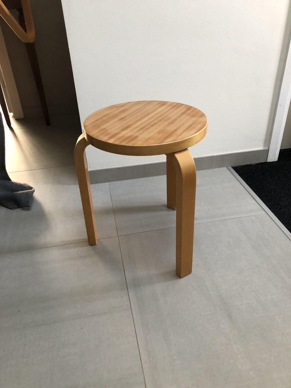 Kaptafel met spiegel en kruk van Pastoe