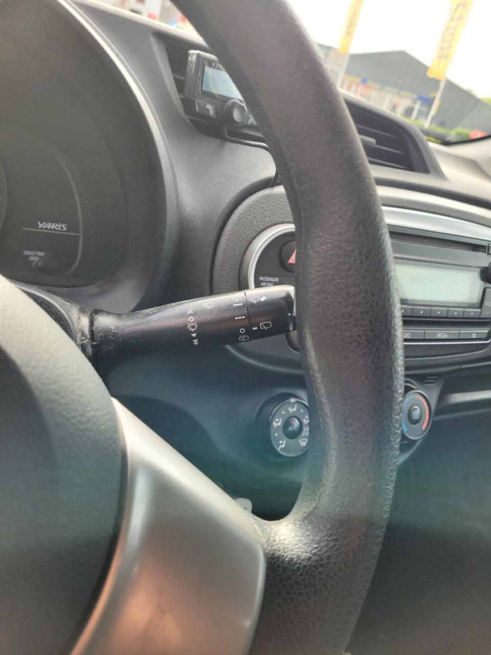 Toyota Yaris 1.3 vvt-i now