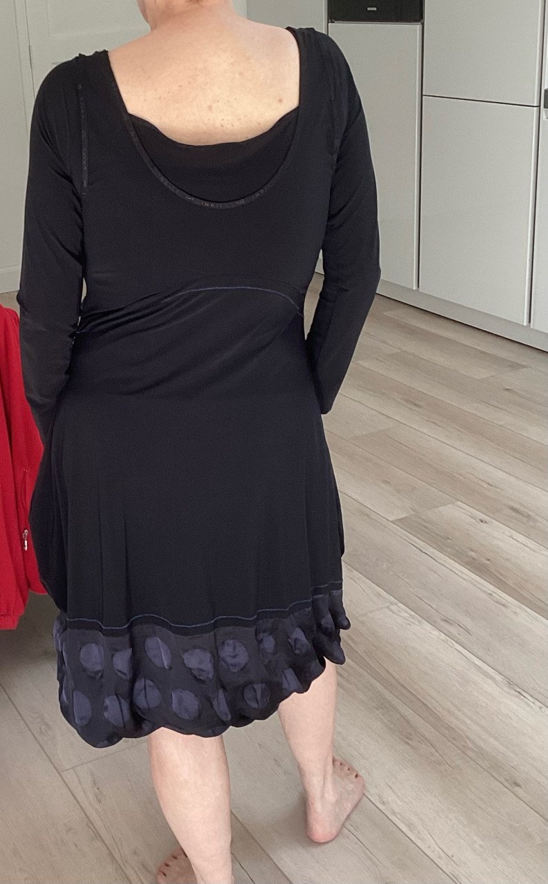 Leuke jurk apart model amper gedragen maat xl
