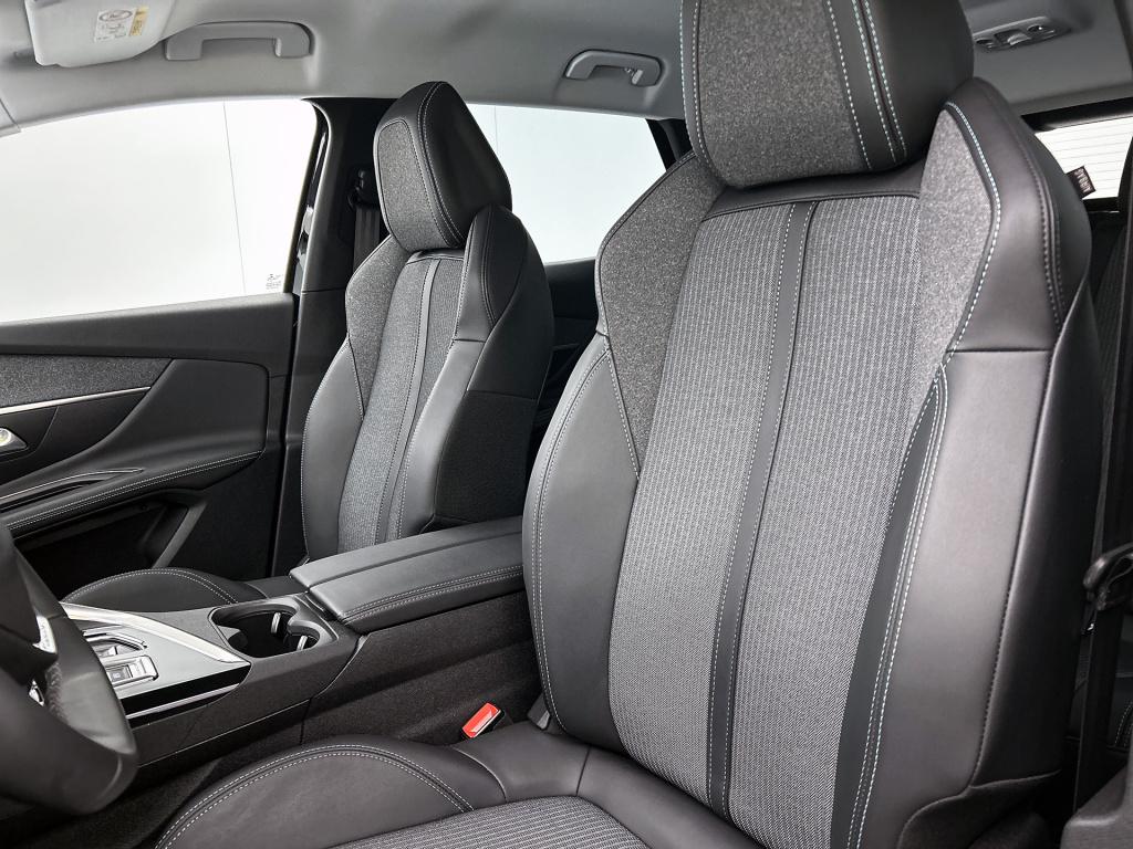 Peugeot 3008 hybrid 225 pk allure | rijklaar | stoelverwarming | elektronis