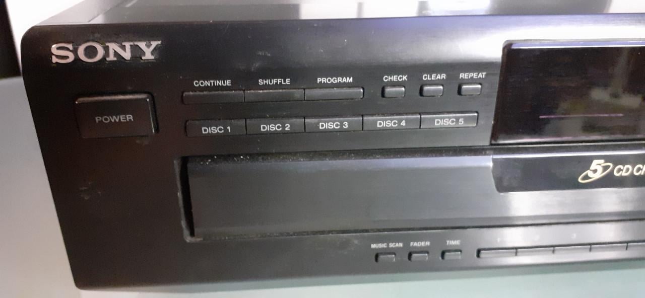 Sony cdp-c 661  5 cd wisselaar