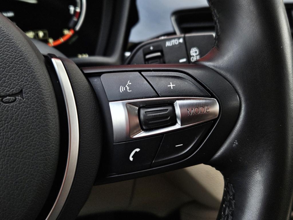 BMW X1 sdrive18i high executive | acc | camera