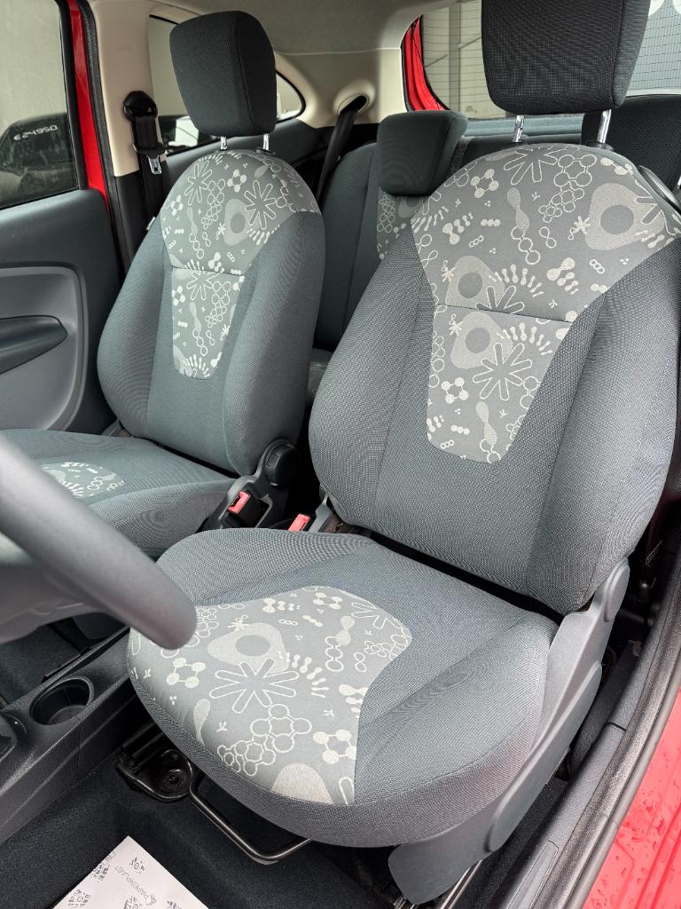 Ford KA 1.2 cool & sound - dealer onderhouden - 1 eigenaar