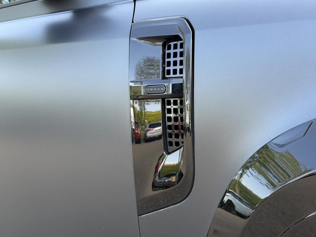 Land Rover Defender 5.0 p525 110 v8 urban | commercial | full option | mill