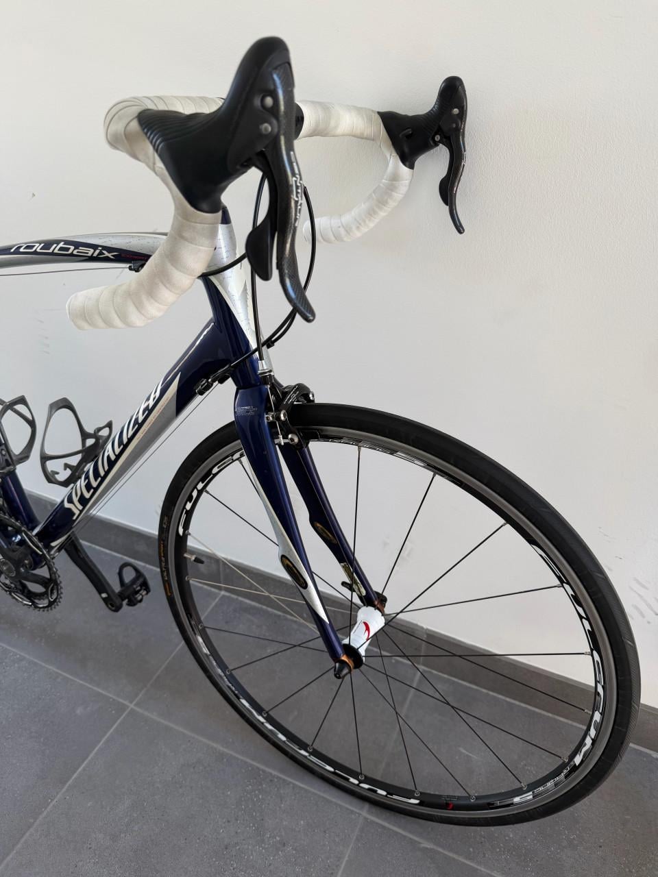 Specialized Roubaix Expert carbon racefiets – maat 54 – Campagnolo Centaur