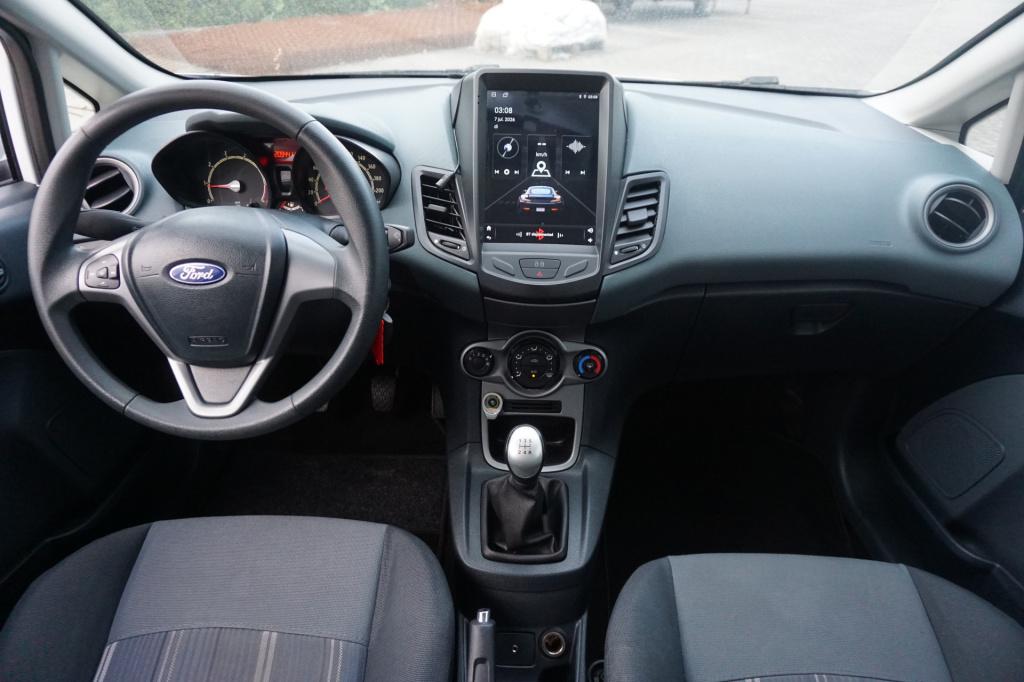 Ford Fiesta 1.25 limited airco / elektr. ramen / carplay / nap