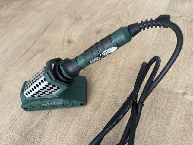 Digitaal soldeerbout, top staat, z.g.a.n.