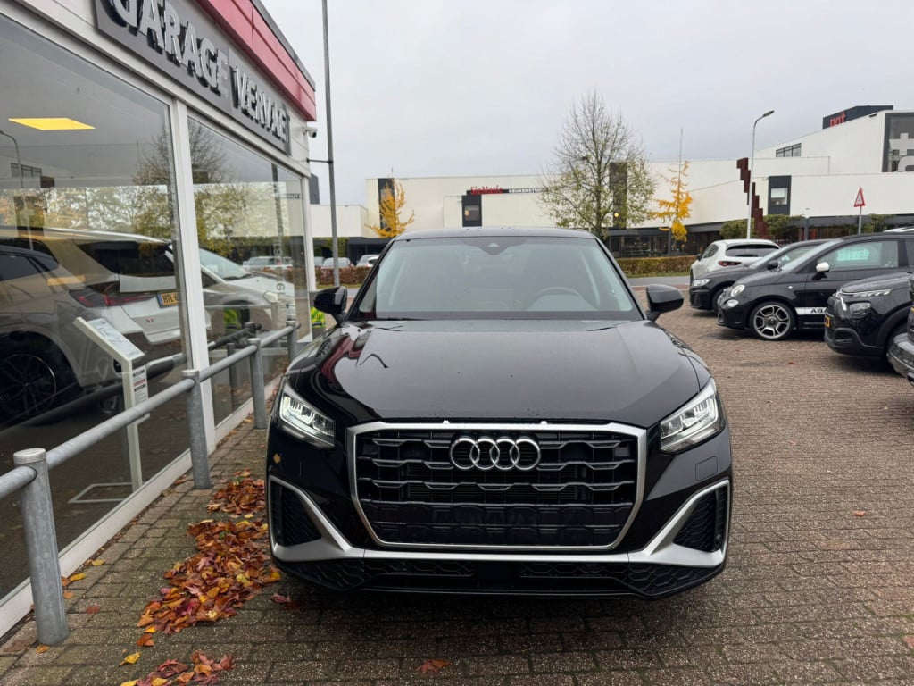 Audi Q2 35 tfsi s edition