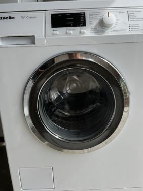 Miele W Classic  Wasmachine 8 kg. 1400 toren met boekje als nieuw