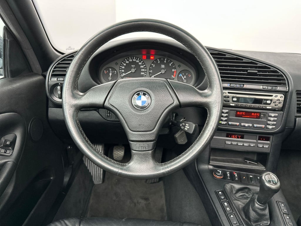 BMW 3-serie cabrio 318i executive