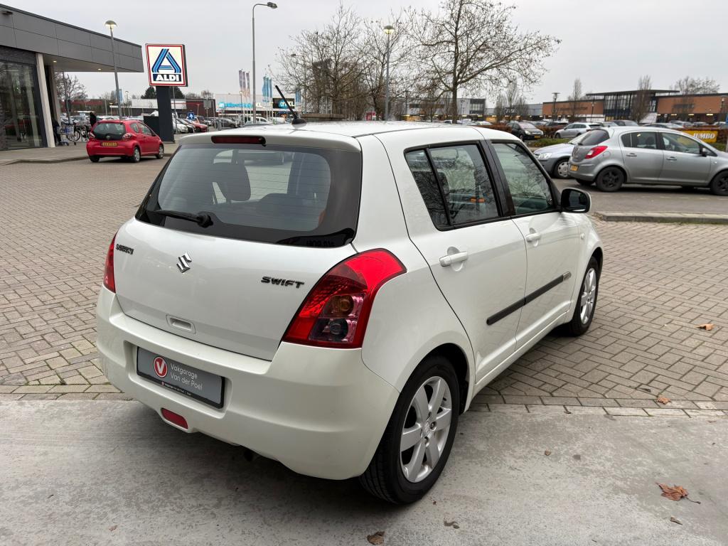 Suzuki Swift 1.3 shogun