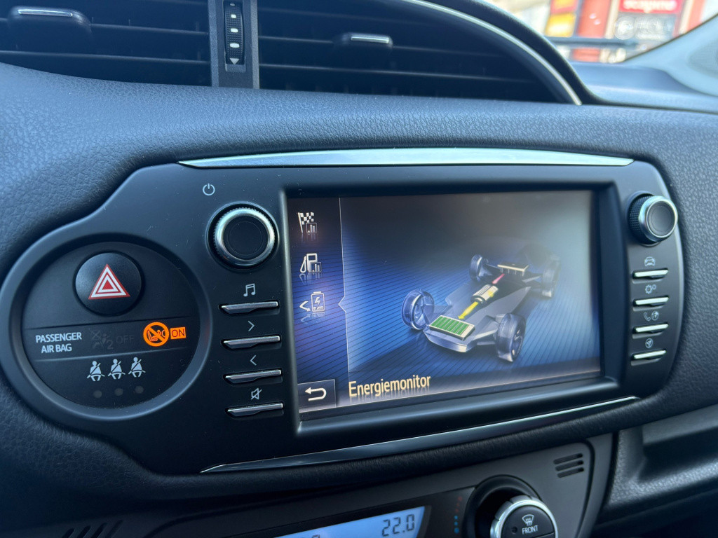 Toyota Yaris 1.5 hybrid y20 exclusive edition
