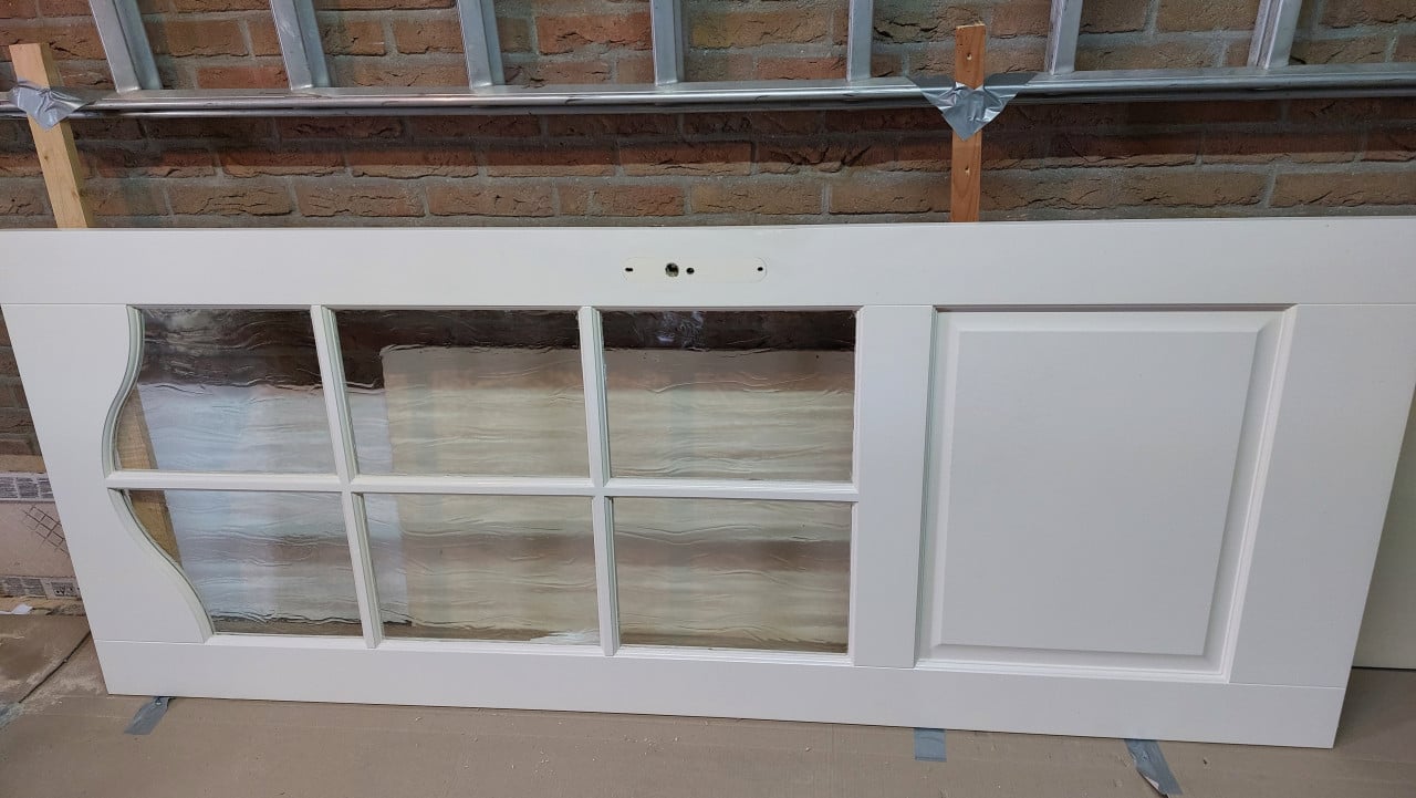 Houten opdek binnendeur met glas