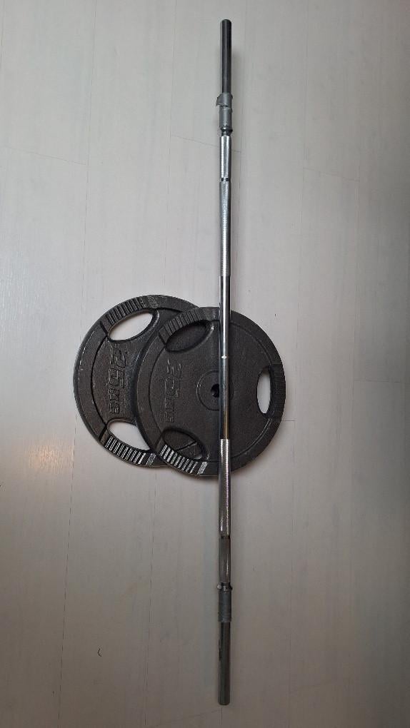 Halterstang met 2x 25kg gietijzer gewichten 30mm. Dumbbells. Pull-