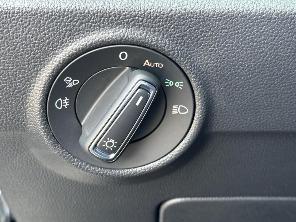 Volkswagen T-roc 1.5 tsi 150pk dsg style carplay | camera | keyless | elek.